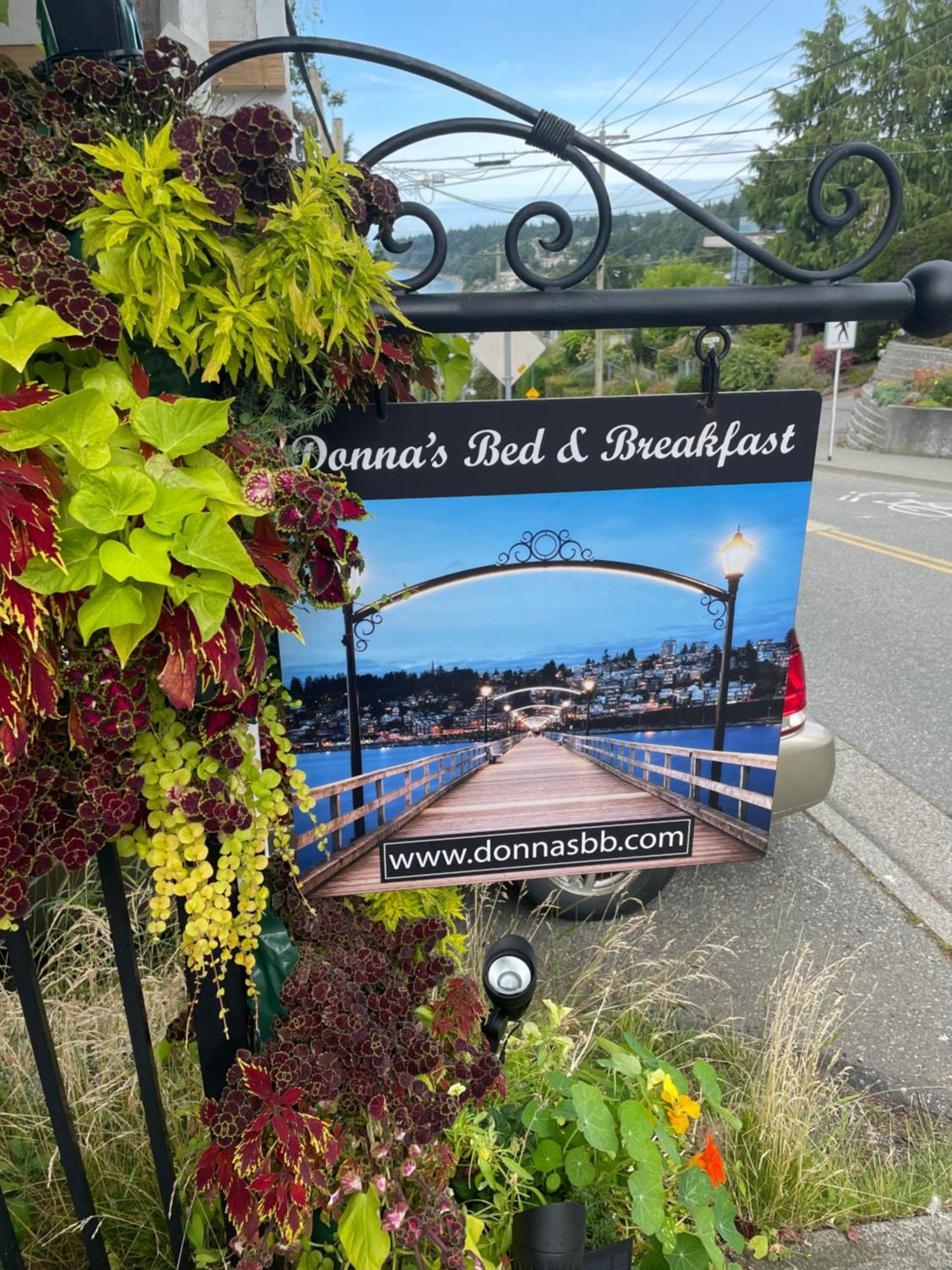 Donna'S Bed & Breakfast ไวท์ร็อค ภายนอก รูปภาพ